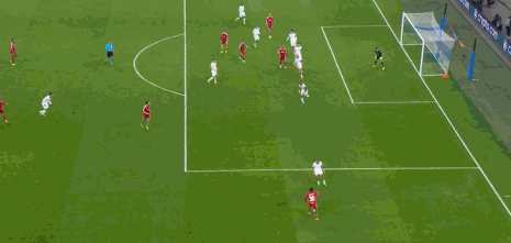 开云app-倒霉，鲁利是首位欧冠改制以来对阵利物浦自摆乌龙的门将