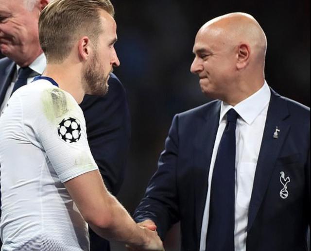 蓄谋隔离强行罢训，凯恩这就能逼列维放人了？难！