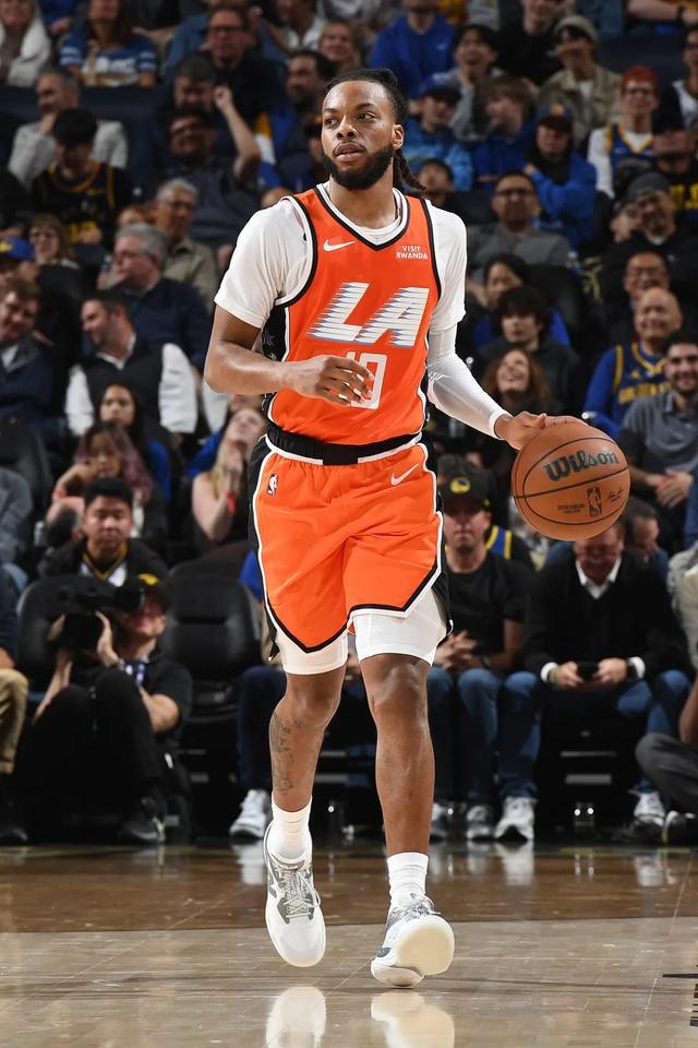 开云app-加兰快船首秀，天崩开局却成为逆转功臣