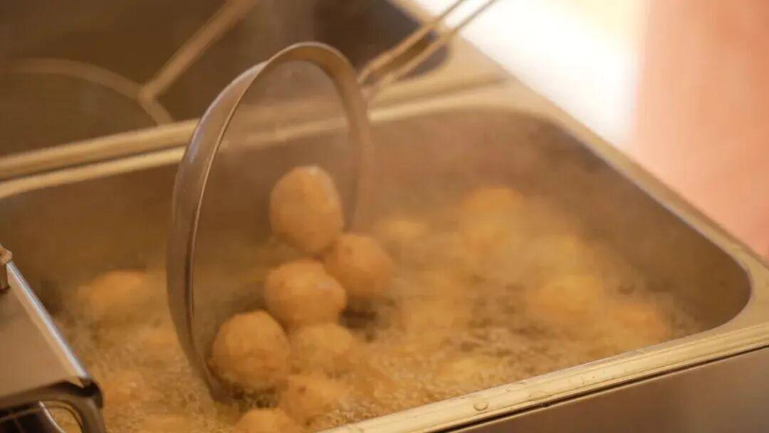 开云体育下载-2026盐城足球超级联赛射阳主场，吃喝玩乐福利全攻略→