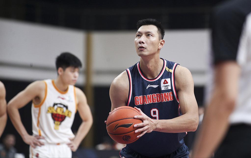 开云体育下载入口-广东队新王牌复出！名气不输易建联，杜锋有3难题，焦泊乔有体会