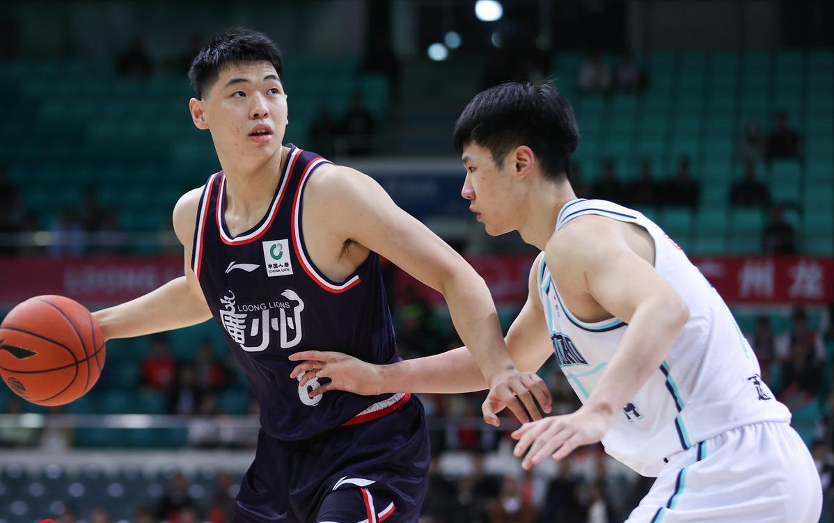 开云体育下载入口-广东队新王牌复出！名气不输易建联，杜锋有3难题，焦泊乔有体会