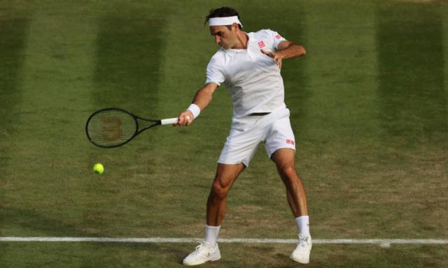 开云体育下载-费德勒三盘赢下“单反对决” 状态提升温网后续可期