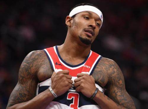 开云app-【人物】新任空砍群群主 比尔距离提出离队不远了？